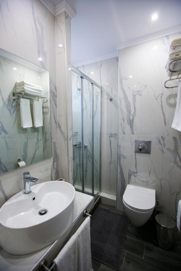 Stella Boutigue Rooms Nea Peramos  Exterior photo